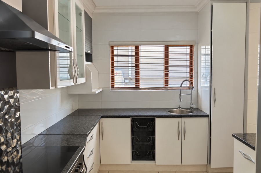 3 Bedroom Property for Sale in Wilkoppies North West